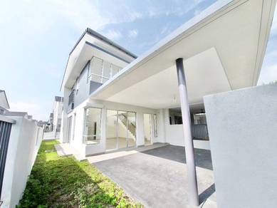 (FACING OPEN) Double Storey END LOT ANGGUN BANDAR AINSDALE Seremban