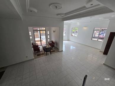SPACIOUS RENOVATED Double Storey SEMI D Bandar Seri Putra Bangi