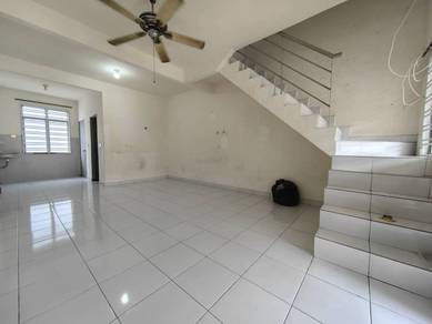 100% Loan tmn lagenda putra kulai 2sty low cost original free duty hot