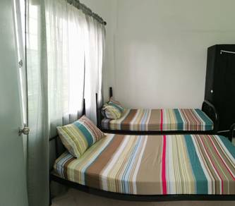 BilikSewa Lelaki,Apartment Putra Indah/Vista Pinggiran, Seri Kembangan