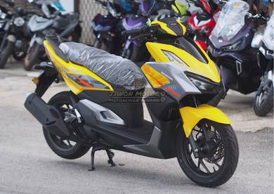 Honda Vario 160 STD Ready Stock - JiwonMotor