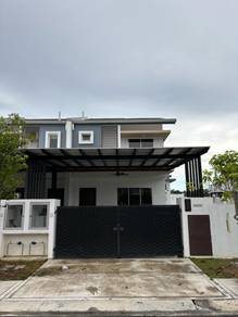 [Corner | Renovated] 2Sty Taman Myra Vista, Bandar Baru Salak Tinggi