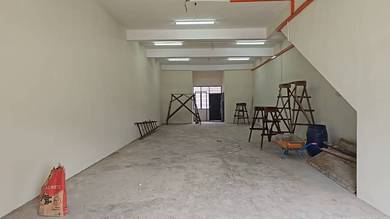 3 Sty Mainroad Commercial Shop Lot Bkt Minyak Pmtg Tinggi To Let