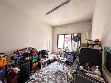 Flat Taman Alam Megah-3