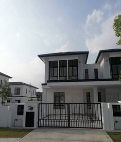 More Land💥 END LOT💥 2 Storey House Eco Grandeur💥Puncak Alam