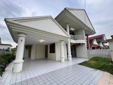 Senai Utama double storey semid for sale