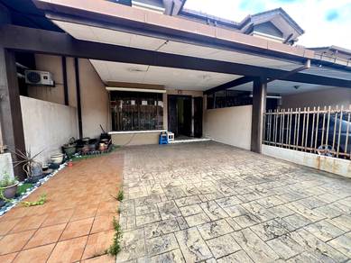 Spacious 1,750sqf Double Storey | Shah Alam 