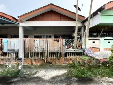 BOOKING 1K🔥FREEHOLD NEAR MASJID 1 Storey Serumpun Bahagia Seksyen 30