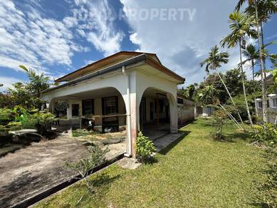 Double Storey Bungalow House at Tanjung Lobang Miri