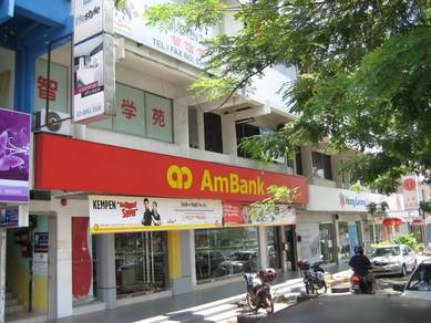 Connaught G+1st flr shop facing main road bank street pasar malam RENT