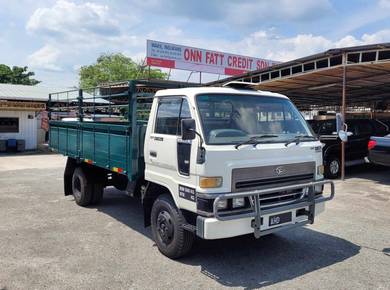 DAIHATSU DELTA V116 CARGOAM/14 Feet /6 Wheels 2010