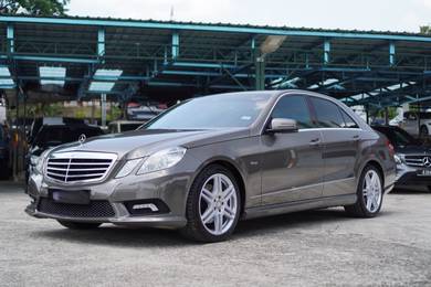 Mercedes Benz E250 SPORT CGI 1.8 AMG