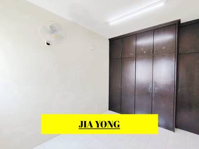 Symphony park jelutong apartment 1 fixed parking