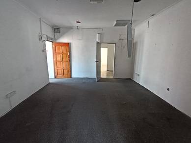 1400 sf / 1st Floor Office Lot Taman Sri Gombak Fasa 1 Batu Caves