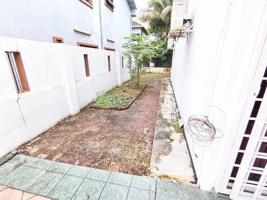 End Lot 30 x 75 sf / 2 Storey House Taman Desa Bakti Selayang KL