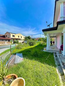 Corner Lot Double Storey Taman Prima Saujana Kajang Selangor.