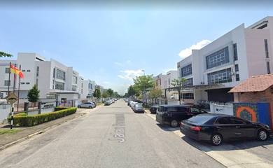 Shah alam, Seksyen 26, i-Parc 2, Hicom semi d factory for sale