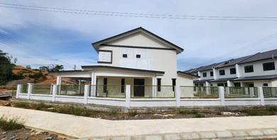 Double Storey Terrace Corner House For Sale  📌 Moyan Batu Kawa