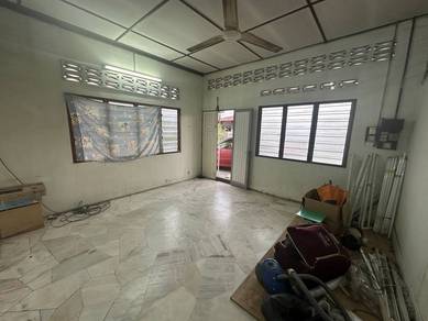 Ipoh Garden / 1 Storey Bungalow / 4050 sqft / 6R2B / Chinese Area