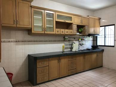Limited Landed house for rent Taman Yayasan Jenjarom