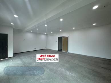 Kepala Batas 2nd Floor Corner Shop Lot｜Facing Main Road