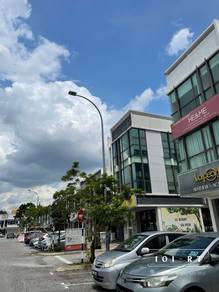 FACING MAINROAD! Double Storey Shoplot Anggerik Aranda Kota Kemuning