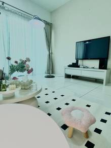 High floor, renovated & nicely furnished!