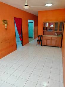 SEBELAH SURAU Apartment Teratai Taman Bunga Raya Bukit beruntung