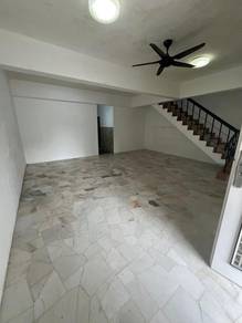 Skudai / Tun aminah / Double Storey / Below Market / Jalan Hang kastur