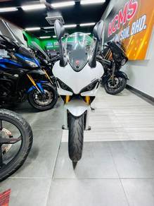 DUCATI SUPERSPORT 950s