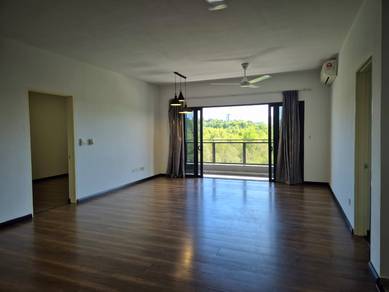 Maya Condo / 3Bed3Bath / 2 Carpark / 1305 sf / Puri Fantasi / Damai KK