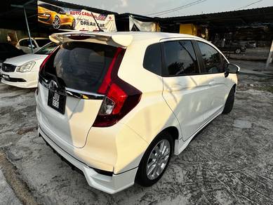 Honda JAZZ 1.5 E FACELIFT(A)low mile,Service Recod