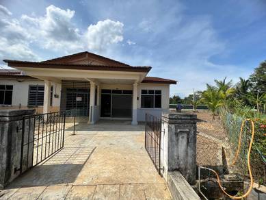 Taman Chenderong Jaya  Corner Lot Luas 3303 Sqft