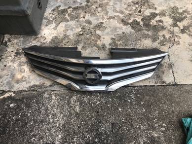 Nissan livina skirt bumper grill skirting x-gear