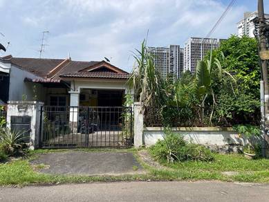 CORNER LOT! Open Facing Single Storey Taman Bukit Indah, Johor Bahru