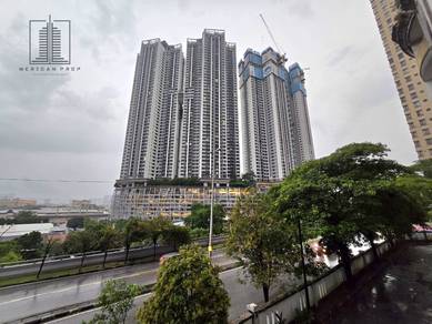 [FREEHOLD, 3 PARKING] Ground Floor, Spacious, Renovated, Below Market