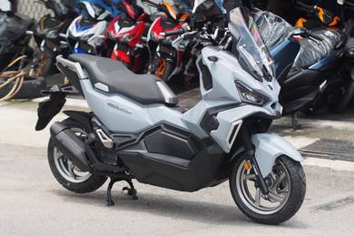 SYM models Husky 150 ADV 160