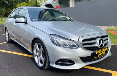 Mercedes Benz E200 2.0 (A) AVANTGARDE (CKD)