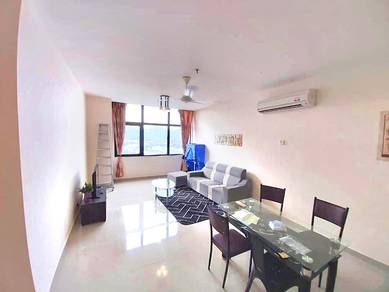 E Suite-Designer Suite @ Emerald Avenue