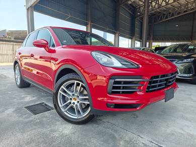 Porsche CAYENNE 3.0 P/Roof 4Cam Leather PB JP
