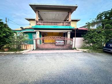 Rumah Teres 2 Tingkat Corner Lot Taman Seroja Bandar Baru Salak Tinggi