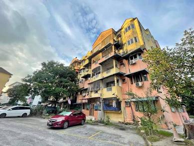 Ground Floor Mediterranean Alora Apartment, Taman Sri Muda, Shah Alam