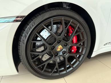 Porsche 911 3.0 CARRERA GTS (A)