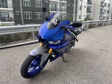 YAMAHA R25 V2 r 25 used tiptop enjin smooth OFFER!
