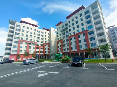 hot area tmn seri molek perdana apartmt brand new mid floor with lift