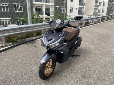 YAMAHA NVX155 NVX abs keyless 2024 used LIKE NEW !