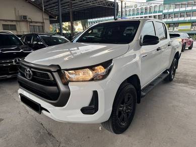 Toyota HILUX 2.4 E (A)
