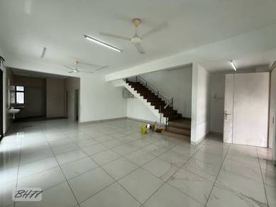 Facing Open! Limited Corner Bandar Bukit Raja Klang 2 Sty House Sales