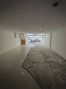 Shoplot for rent at fair park