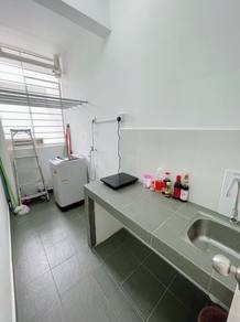 Super Single Room 5min MRT Kota Damansara Segi University Thomson Giza